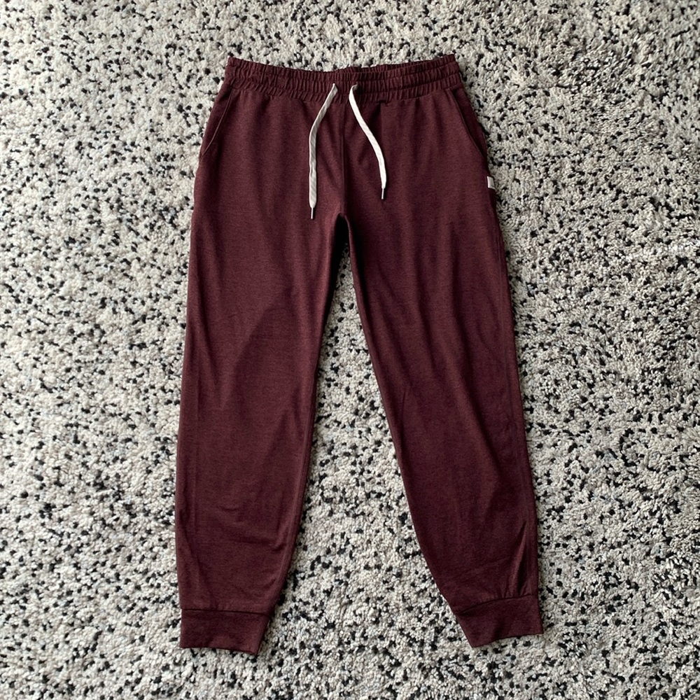 Vuori Women’s Performance Jogger Ruby Heather Red Soft Comfy Size Small